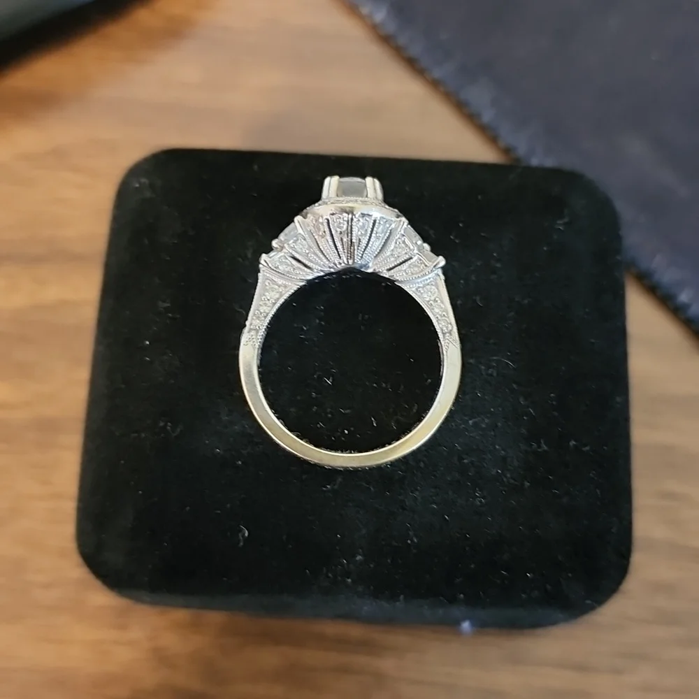 Nelson Calla Diamond Ring - Picture 3 of 7